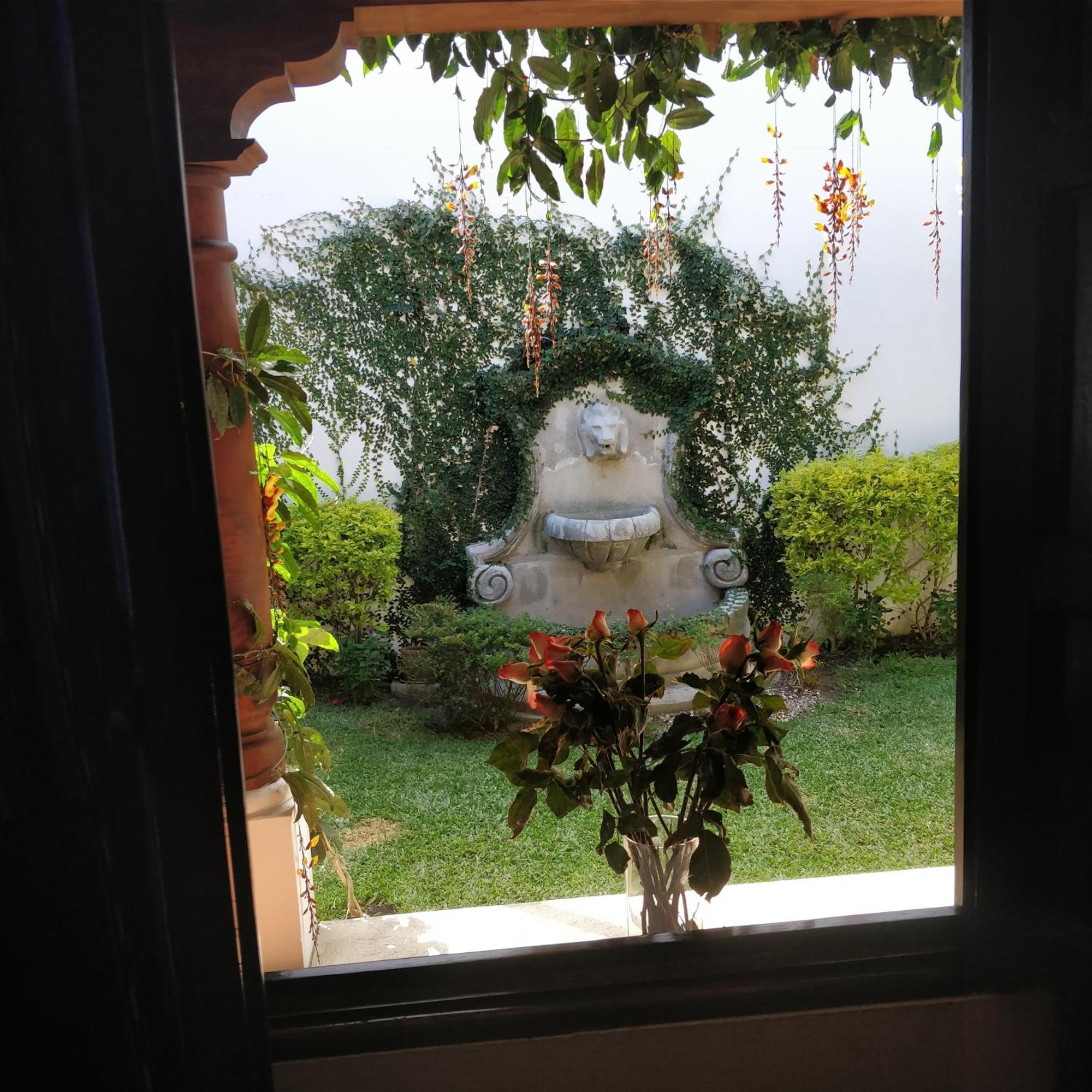 Bed and Breakfast Casa Elena Антигуа-Гватемала Номер фото